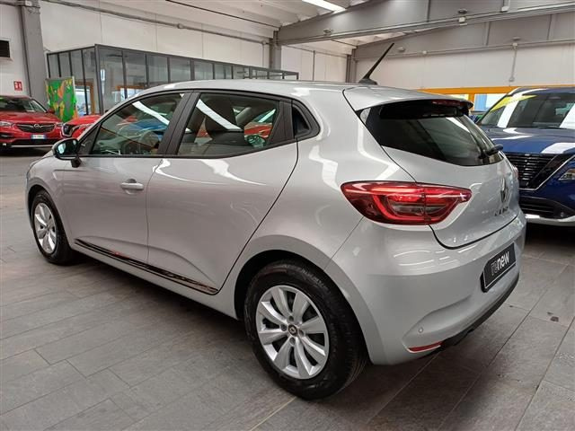 RENAULT Clio 1.0 tce Zen 100cv Immagine 2