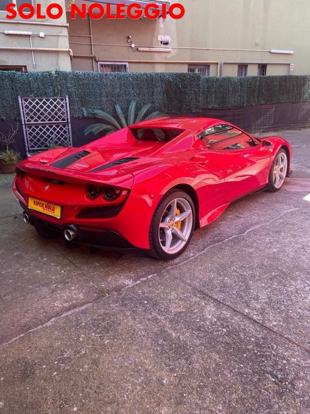 FERRARI F8 Spider *SOLO NOLEGGIO/ONLY RENT* Immagine 1