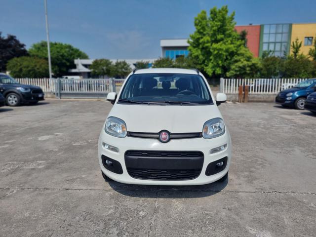 FIAT Panda 1.2 Lounge 5 posti Immagine 1