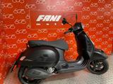 PIAGGIO Vespa GTS 300 Super HPE Notte