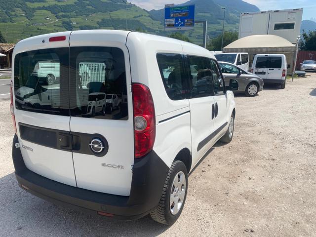 OPEL Combo 1.3 CDTi 95CV Autocarro 5 posti Immagine 3