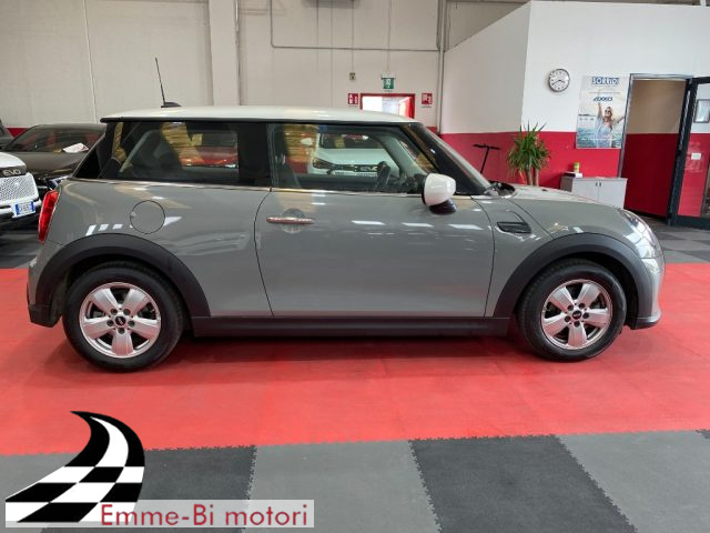 MINI Cooper 1.5 Cooper unico proprietario km certificati Immagine 3