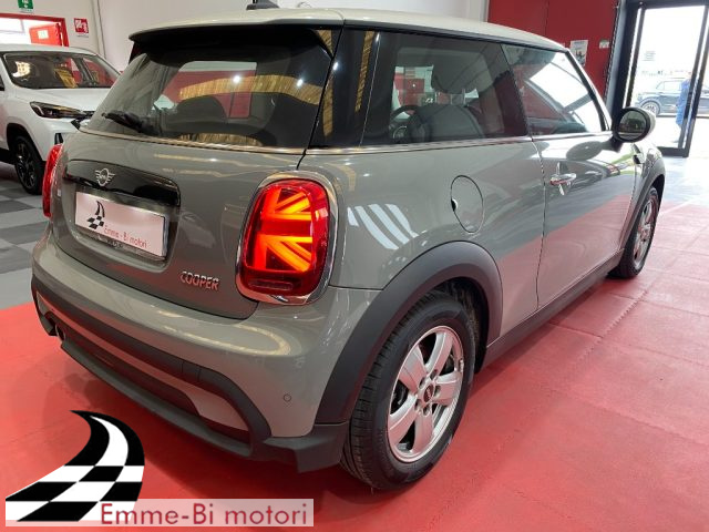 MINI Cooper 1.5 Cooper unico proprietario km certificati Immagine 4