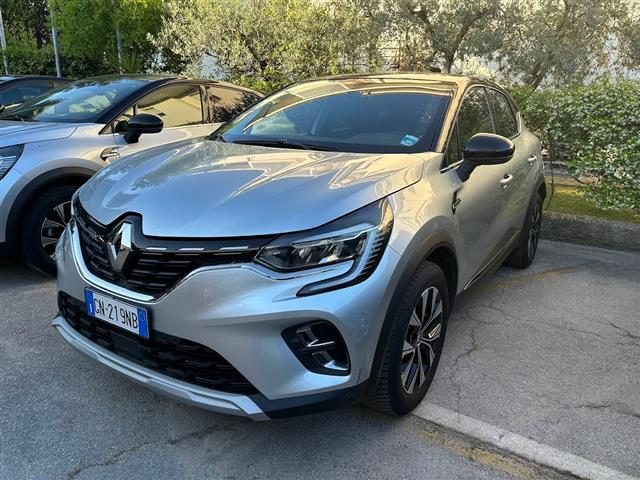 RENAULT Captur 1.0 tce Techno 90cv Immagine 1