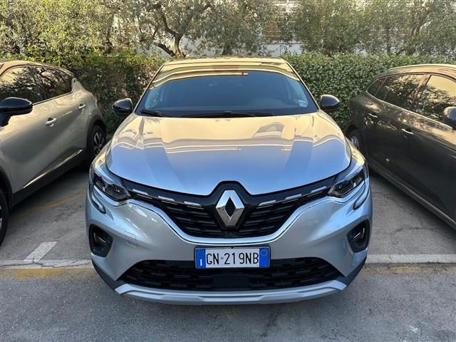 RENAULT Captur 1.0 tce Techno 90cv Immagine 2