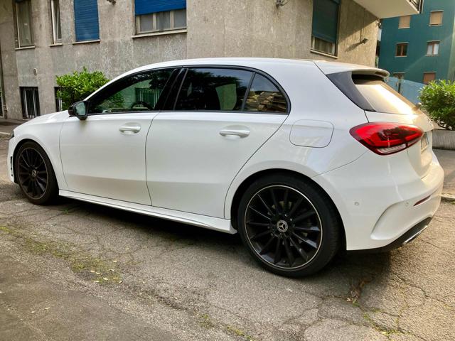 MERCEDES-BENZ A 220 Automatic Premium AMG solo 51.000 km Immagine 3