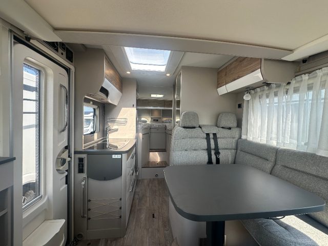 HYMER-ERIBA  EXIS I 474 Immagine 1