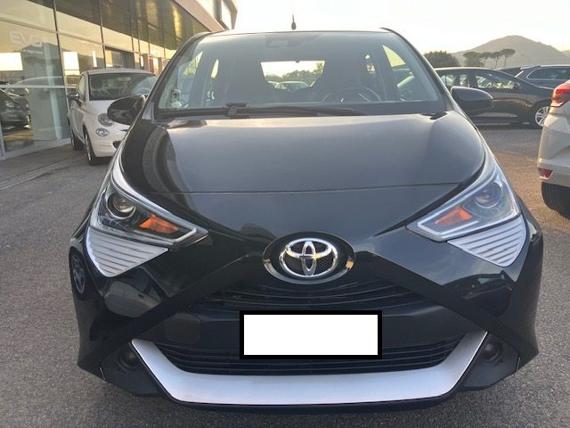 TOYOTA Aygo Connect 1.0 VVT-i 72 CV 5 porte x-play Immagine 0