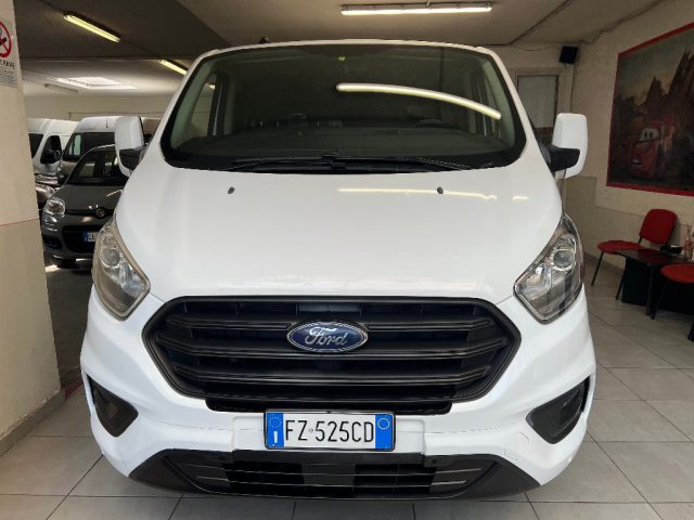 FORD Transit Custom 320 2.0 TDCi 170 PL Combi Trend + IVA Immagine 1