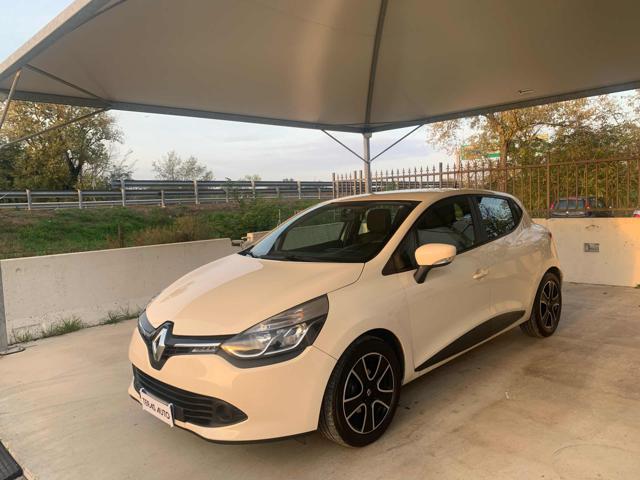 RENAULT Clio 1.5 dCi 8V 75CV 5P OK NEOPATENTATI NAVI 5 POSTI Immagine 0