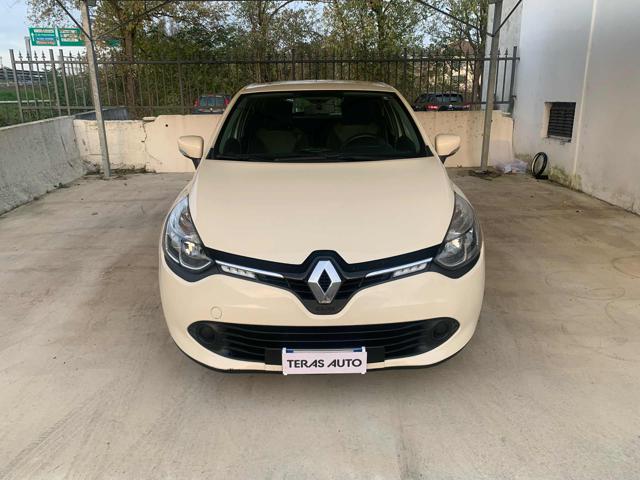 RENAULT Clio 1.5 dCi 8V 75CV 5P OK NEOPATENTATI NAVI 5 POSTI Immagine 1