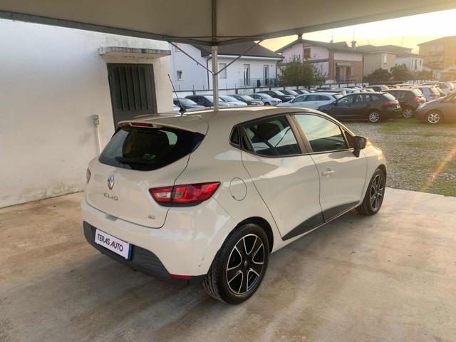 RENAULT Clio 1.5 dCi 8V 75CV 5P OK NEOPATENTATI NAVI 5 POSTI Immagine 3