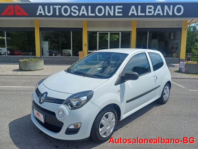 RENAULT Twingo 1.2 16V Live PER NEOPATENTATI Immagine 0