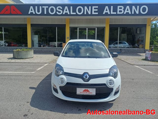 RENAULT Twingo 1.2 16V Live PER NEOPATENTATI Immagine 1