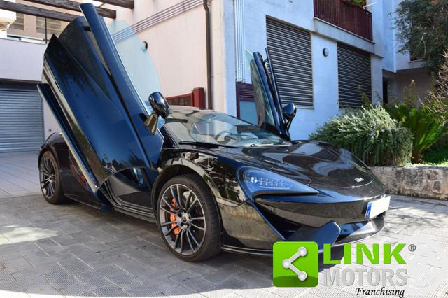 MCLAREN 570S Coupé Immagine 1