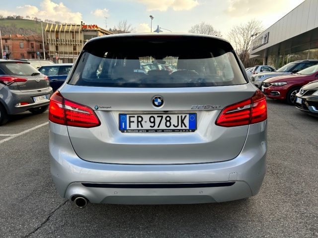 BMW 225 xe Active Tourer iPerformance aut. Plugin 4x4 Immagine 3