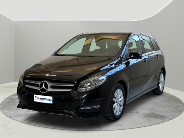 MERCEDES-BENZ B 180 d Automatic Business Immagine 1