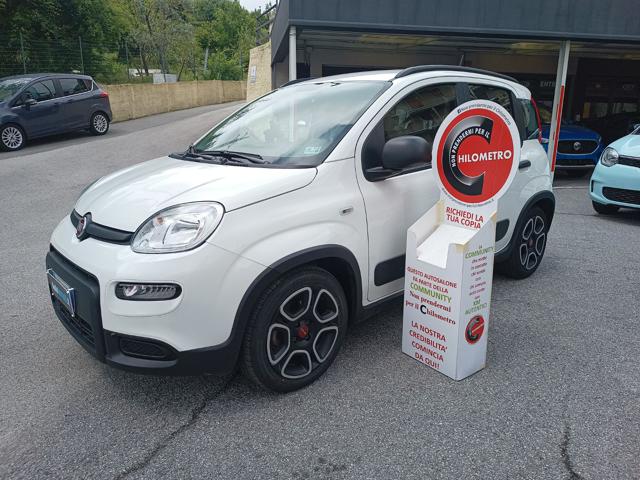 FIAT Panda Elettrica/Benzina 2021 usata, Genova