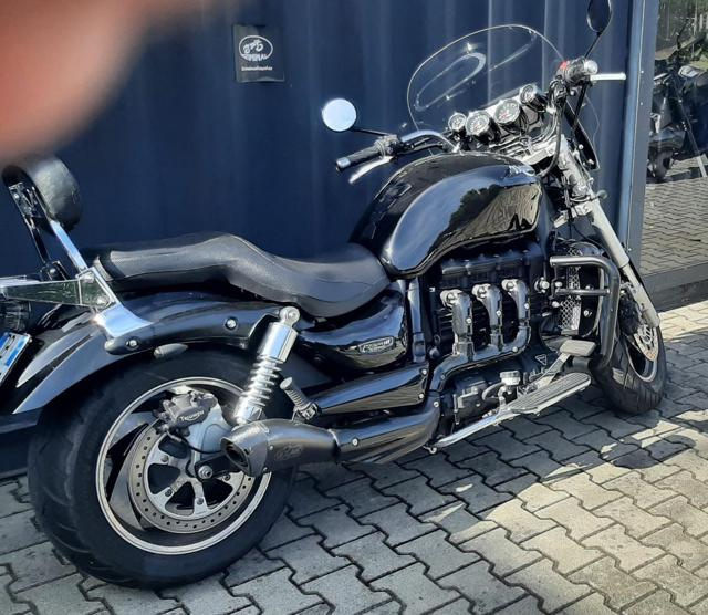 TRIUMPH Rocket III 2007 Immagine 2