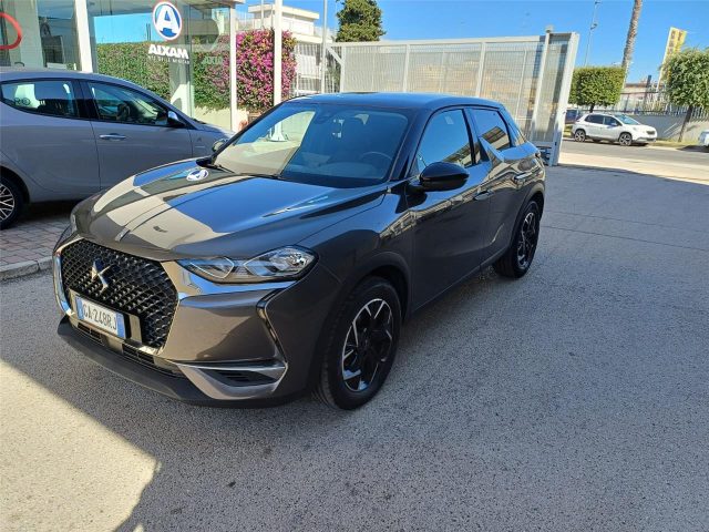 DS AUTOMOBILES DS 3 Crossback BlueHDi 100 So Chic Immagine 1