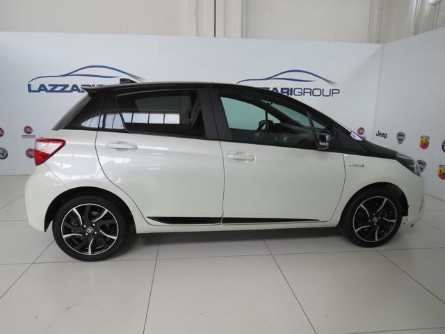 TOYOTA Yaris 1.5 Hybrid 5 porte Trend "White Edition" Immagine 2