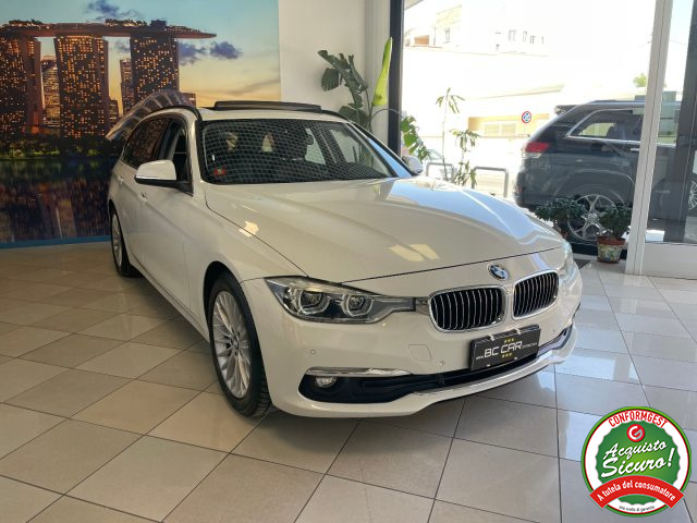 BMW 320 d Aut. Touring Luxury *TETTO*LED*PELLE Immagine 2