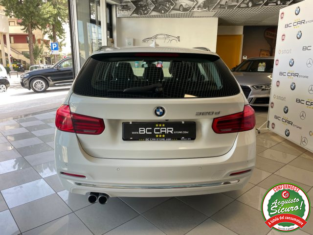 BMW 320 d Aut. Touring Luxury *TETTO*LED*PELLE Immagine 4