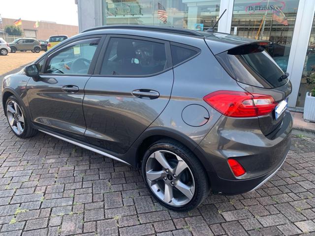 FORD Fiesta 1.5 TDCi 5 porte Vignale Immagine 4