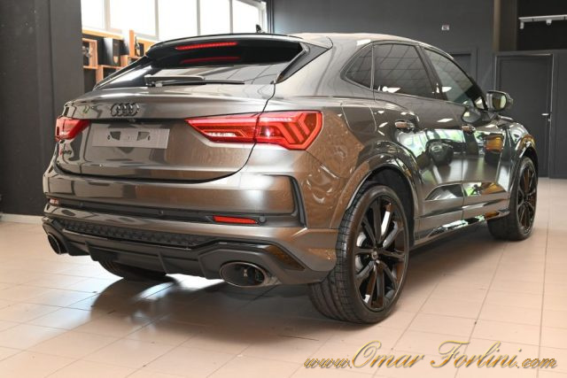 AUDI RS Q3 SPORTBACK Q.S-TR.DYNAMIC BLACKLINE EXCLUSIVE FULL! Immagine 2