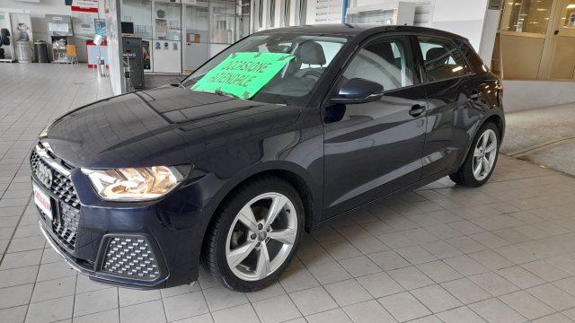 AUDI A1 SPORTBACK 30 TFSI S tronic Admired Immagine 1