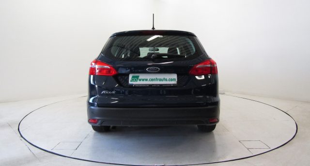 FORD Focus 1.5 TDCi SW Business Manuale Immagine 3