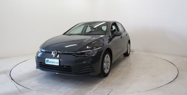 VOLKSWAGEN Golf 1.0 eTSI DSG Life 5P MHEV Immagine 2