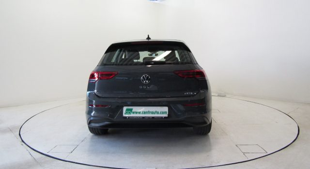 VOLKSWAGEN Golf 1.0 eTSI DSG Life 5P MHEV Immagine 3