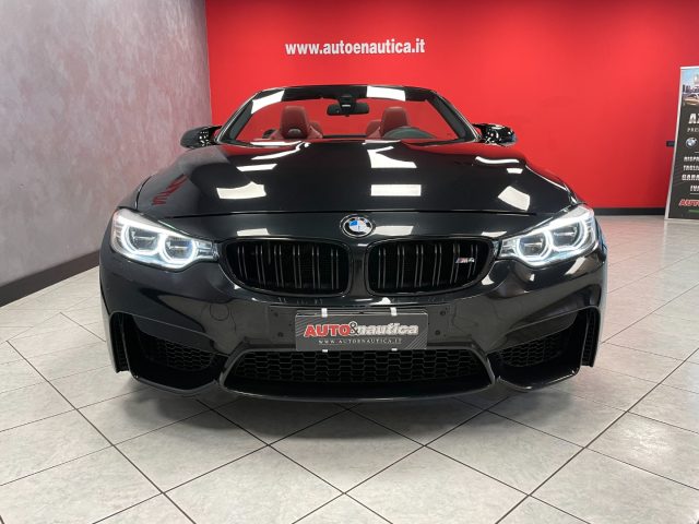 BMW M4 Cabrio auto COMPETITION Immagine 3