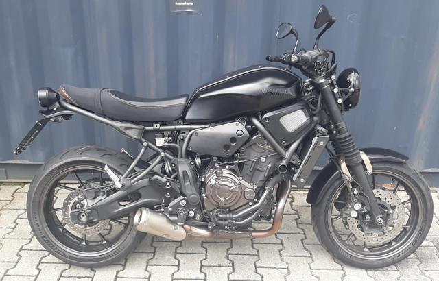 YAMAHA XSR 700 2016 Immagine 0