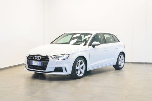 AUDI A3 1.6 TDI Business SB Immagine 0