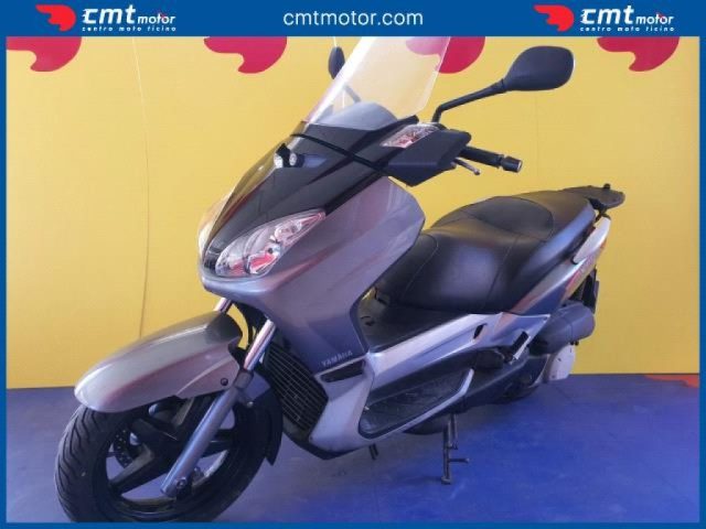 YAMAHA X-Max 250 Garantito e Finanziabile Immagine 1