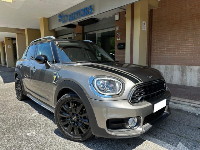 MINI Countryman 1.5 Cooper SE Hype Countryman ALL4 Automatica Immagine 0