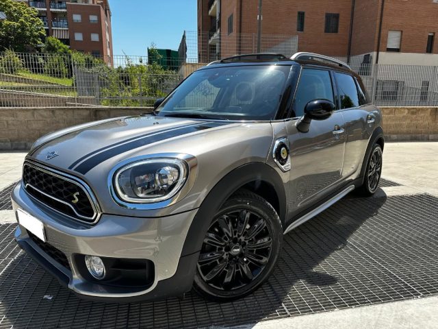 MINI Countryman 1.5 Cooper SE Hype Countryman ALL4 Automatica Immagine 4