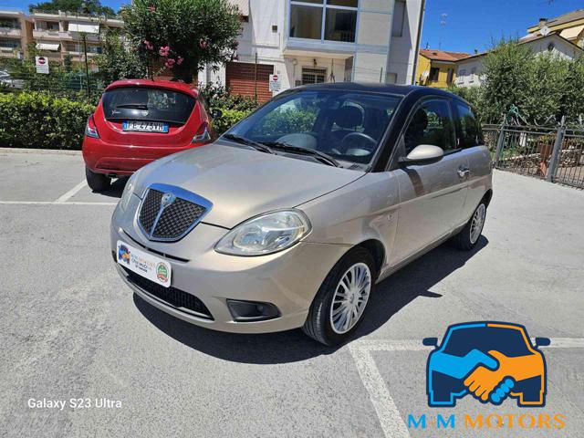 LANCIA Ypsilon 1.2 Argento Immagine 0