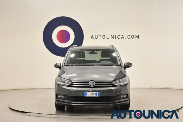 VOLKSWAGEN Touran 1.6 TDI 115CV DSG 7 POSTI BMT BUSINESS NAVI Immagine 4