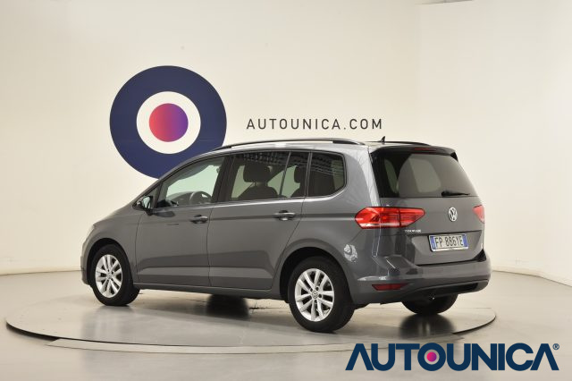 VOLKSWAGEN Touran 1.6 TDI 115CV DSG 7 POSTI BMT BUSINESS NAVI Immagine 1