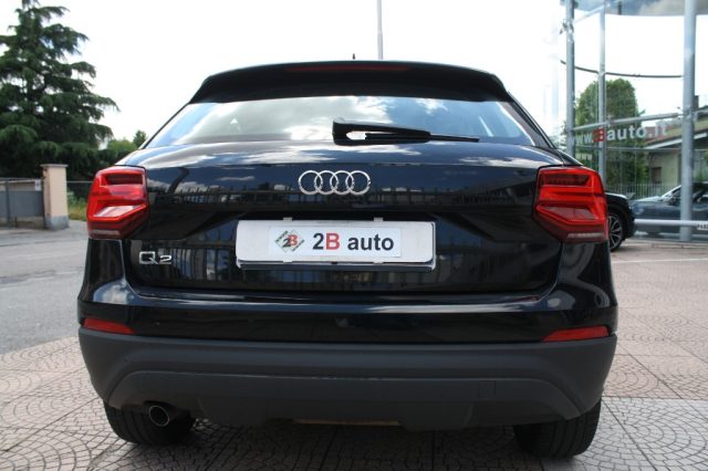 AUDI Q2 30 TDI S tronic Business Immagine 3