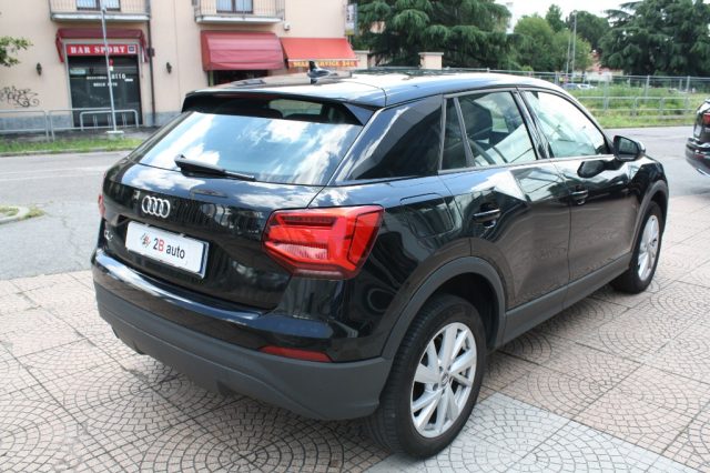 AUDI Q2 30 TDI S tronic Business Immagine 4