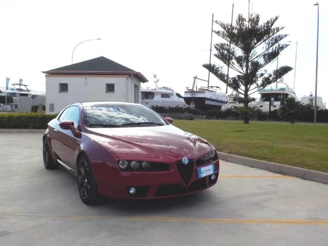 ALFA ROMEO Brera 2.4 JTDm 20V 210CV Immagine 1