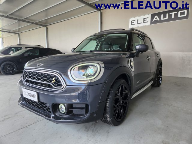 MINI Countryman 1.5 Cooper SE Hype ALL4 Aut Tetto Apr - 19'' - IVA Immagine 2