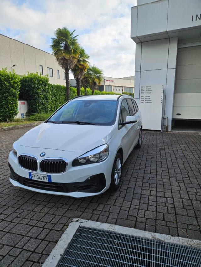 BMW 216 d GRAN  Tourer Advantage Immagine 0