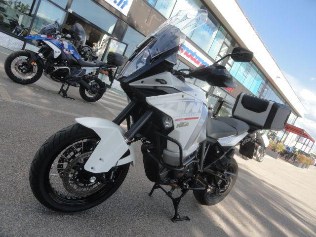 KTM 1290 Super Adventure 1290 SUPER ADVENTURE T Immagine 1