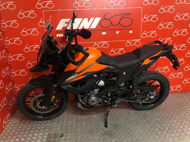 KTM 390 Adventure . Immagine 2