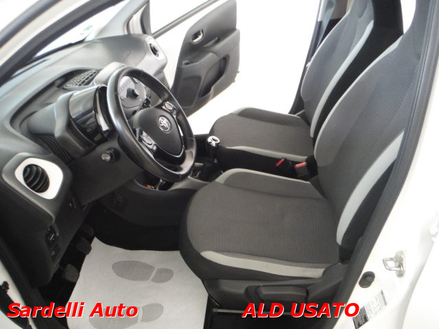 TOYOTA Aygo Connect 1.0 Immagine 3